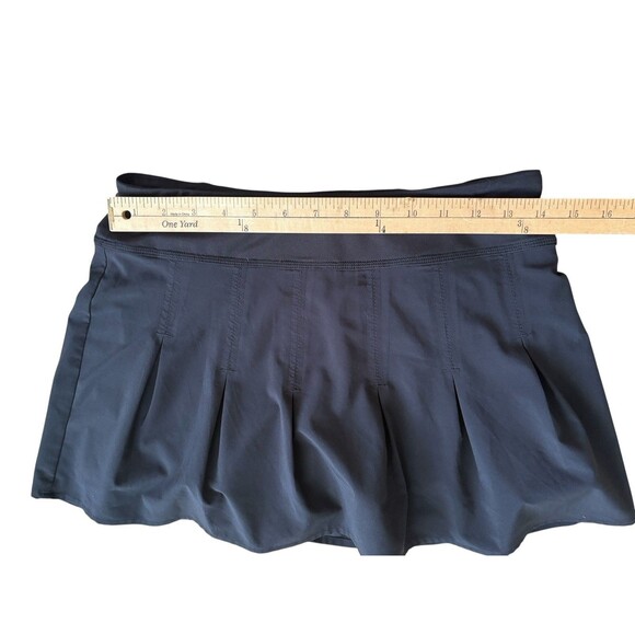 ATHLETA Black Tennis Skort Pleated Built in Mesh Shorts Pocket Size XS 983366 - Picture 3 of 10